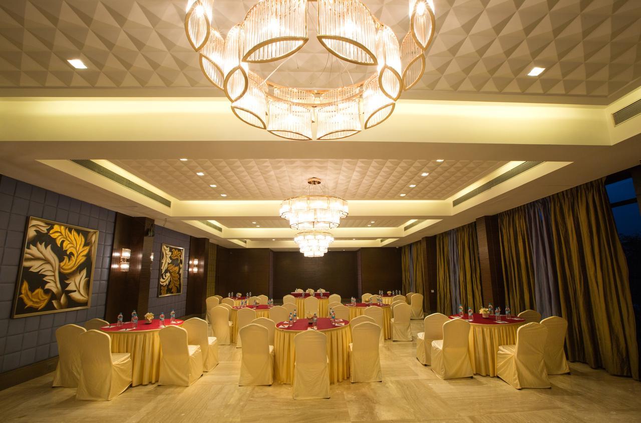 Hotel Grand Visava Lonavala Exterior photo